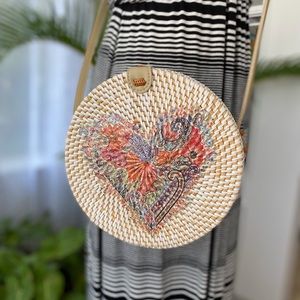 Round Wicker White Bag